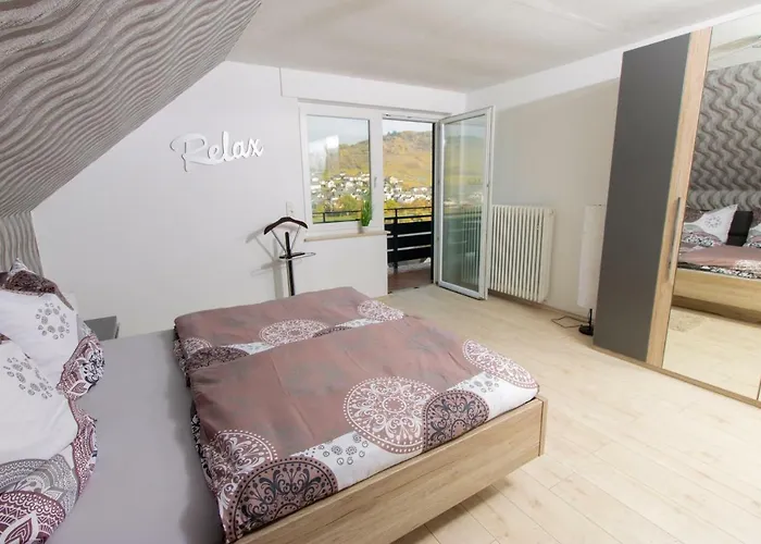 T. Muellers | Nr. 2 アパート Kövenig